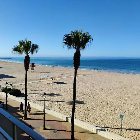 Primera Linea De Playa. Zona Playa Costilla. Apartment *
