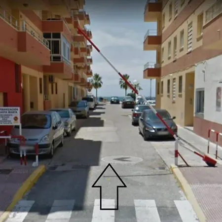 Primera Linea De Playa. Zona Playa Costilla. Rota